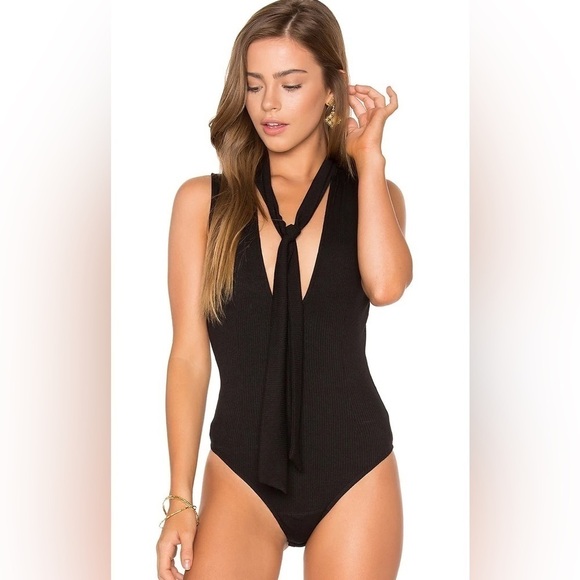 Privacy Please Privacy Please Noni Bodysuit Black size large ribbed plunge neck - Picture 1 of 10